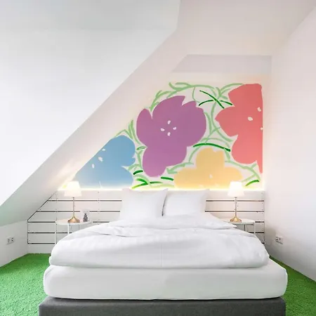 Hotel Flowers 3*