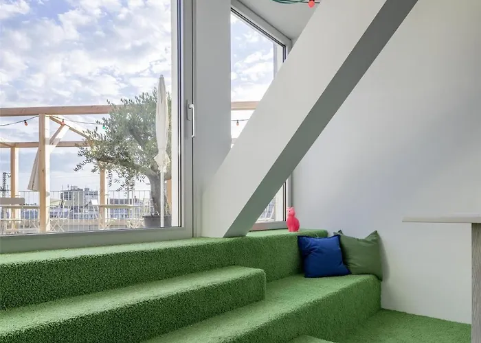 Flowers 3* Munster (North Rhine-Westphalia)